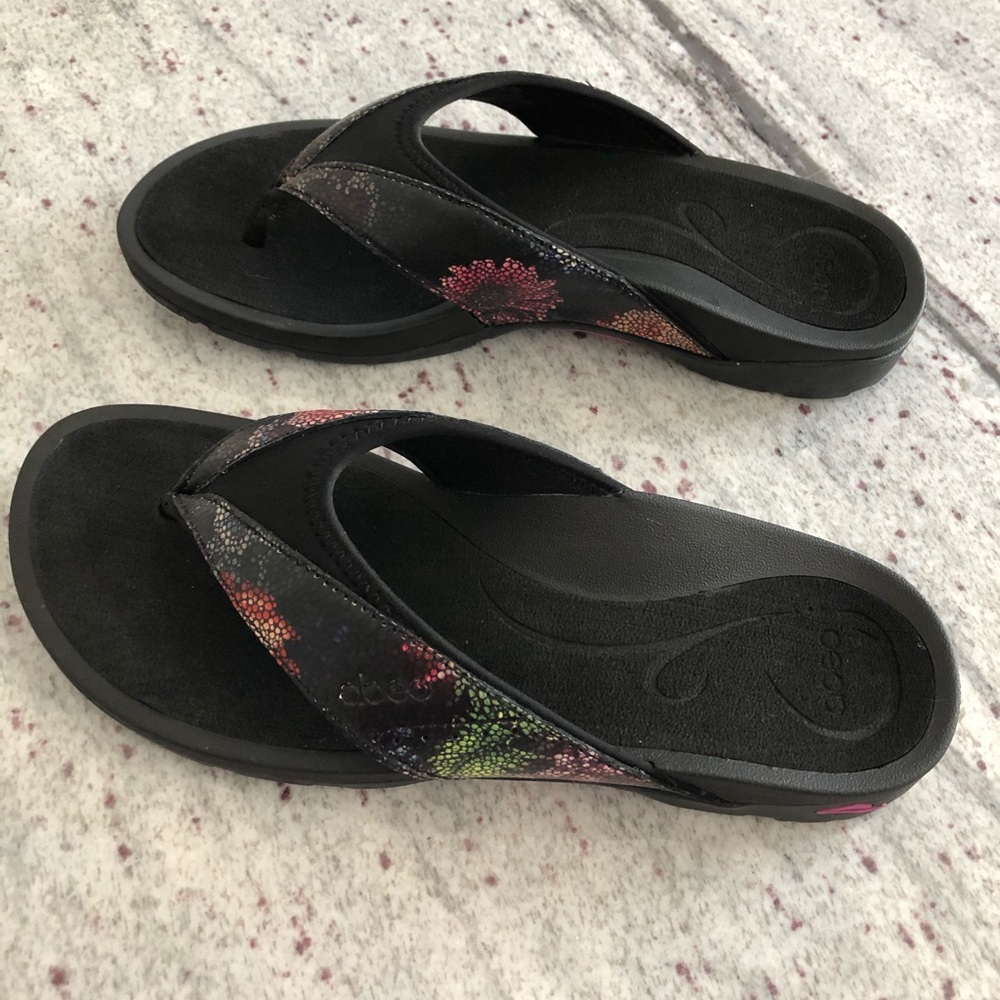 Aveo Balboa Flower Flip Flops 8 Neutral(Regular)